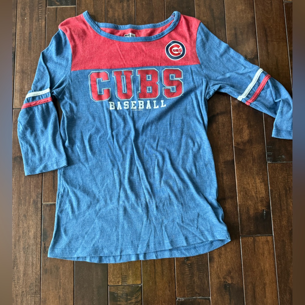 New Era Cubs 3/4 Sleeve Top